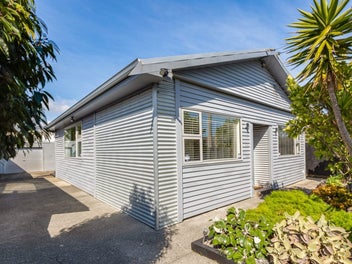 Petone living at its best