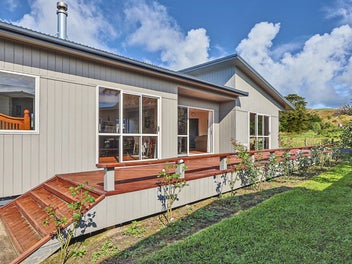 Coastal Holiday Hot Spot