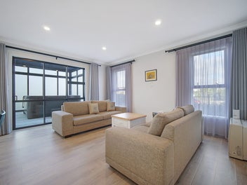 Grand, 9 Bedrooms –Buying One Equals Buying Three