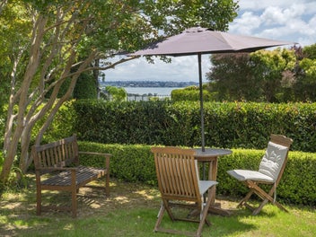 Refined Living in a Remarkable Setting