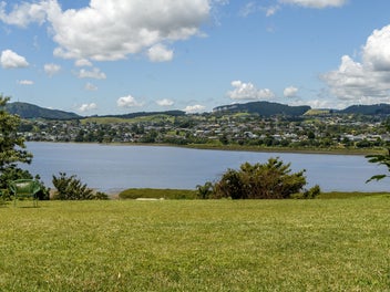 Stand out home and sanctuary