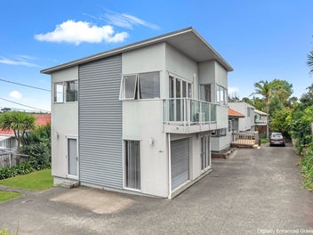 Double Income: Westlake School Zone