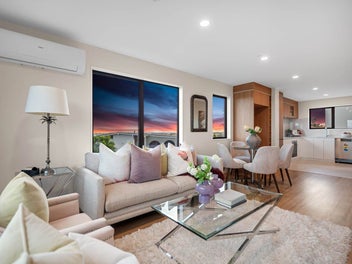 Brand new - Space, Sun & Coastal Lifestyle