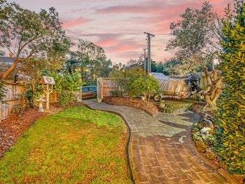 Your first home by the sea - $859,000!