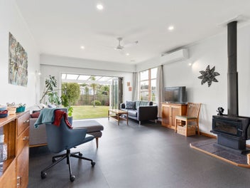 Your Move-In Ready Dream in Premium Lansdowne