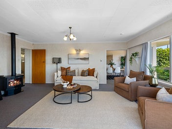 NEAT HOME, PERFECTLY LOCATED