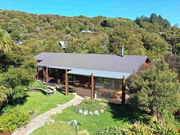 A Hidden Haven Above the Inlet