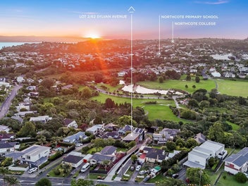 Brand New & Freehold - Modern Living