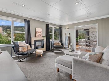 A Private Haven With Stunning Bush Views!!!