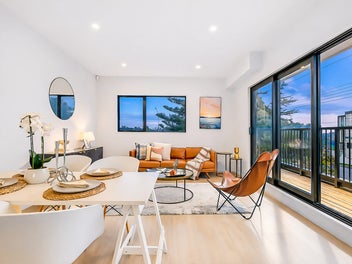 $700Ks: 3-Beds + Garage & 65" TV !