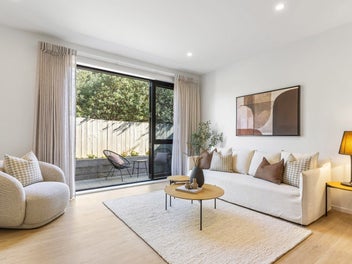 Refined corner comfort