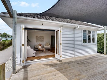 Modern Elegance Meets Rural Serenity