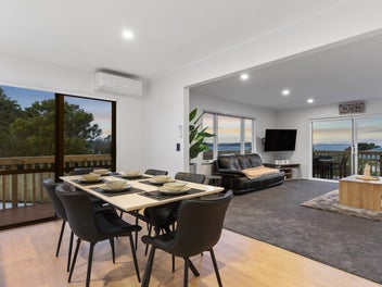 Modern Coastal Living with Harbour Views