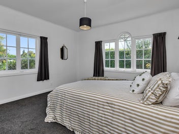 Classic - Full of heart and charm