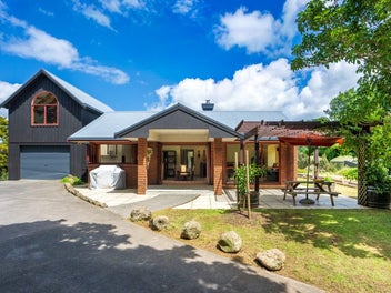 Self-Sufficient Parua Bay Sanctuary