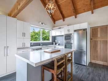 Mini Modern Lifestyle on Marama!