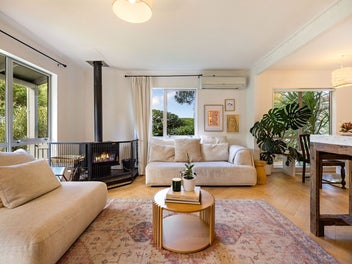 Cute, Standalone, In Town Hidden Gem