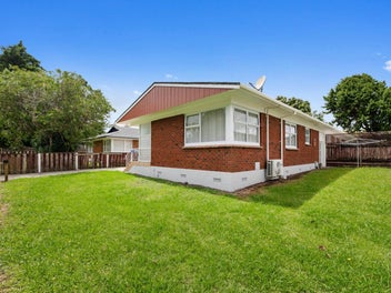 Effortless Living in the Heart of Pakuranga