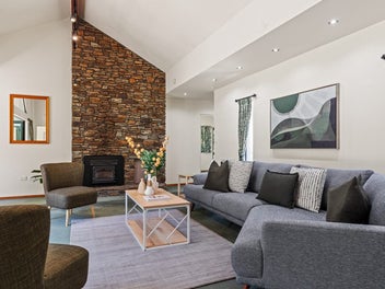 SECLUDED WITH EISENHOFFER INFLUENCE