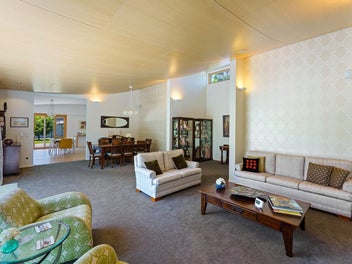 CERTIFED PASSIVE HOME - EXECUTIVE LIVING