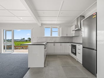 Move-In Ready 2-Bedroom Gem with Sleepout & Deck!