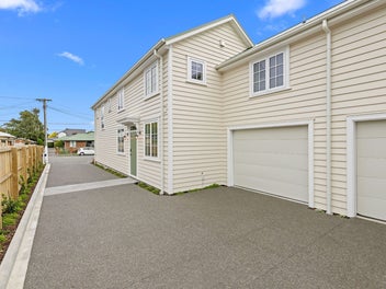 New Heritage Home 2/44 Cleveland Street