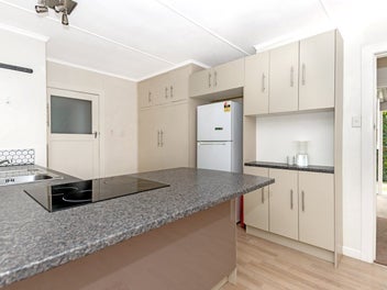 Great First Home or Rental Potential!