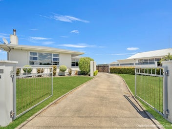 Land, Layout & Lifestyle - This One Delivers