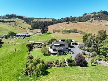 Land, Location & Lifestyle in East Taieri