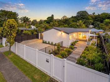 Coastal Stunner in Manly