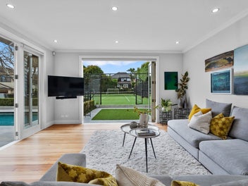 Best Value by the Park-Premium Double Grammar Zone