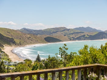 Sea views, coastal calm and effortless living