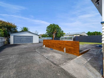 THE ULTIMATE KICKSTART!