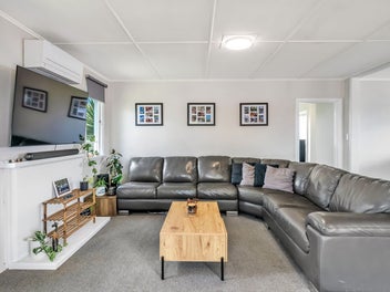 Decked out in Whanganui East