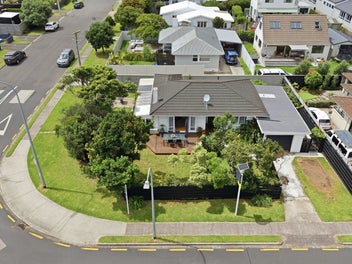 Fall in Love with Wisteria Cottage!