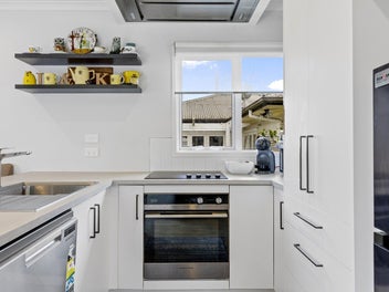 Cosy, clever and complete