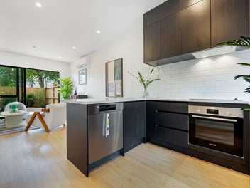 Premium Boutique Home in Takapuna Grammar Zone