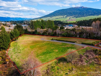 One title. Eight lots. Exceptional value