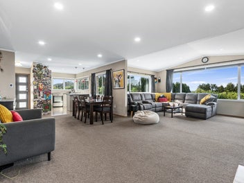 Pick Me! Your Lifestyle Awaits