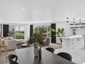 Light, Space & Lock-Up-and-Leave Living in Remuera