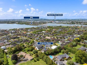 YOUR OWN OASIS IN KARAKA HARBOURSIDE