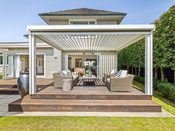 Fendalton Forever Home!