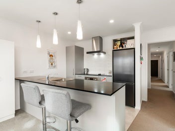 Near- New, Easy- Care Living