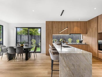 ST JOHN'S LUXURY – PRICED TO MOVE IMMEDIATELY!