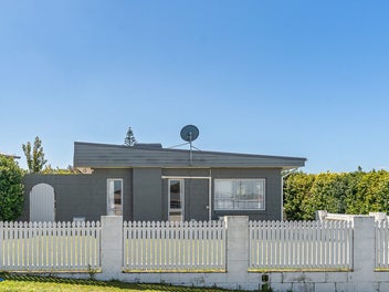 MOTIVATED VENDORS - OFFERS INVITED