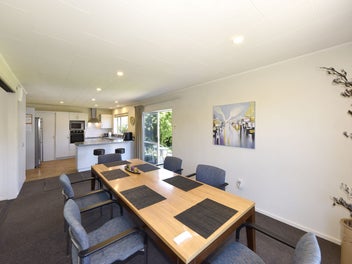 Exceptional Space, Versatility & Immediate Income