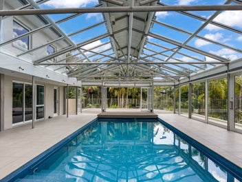 Fern Lake Park - a gracious riverside estate