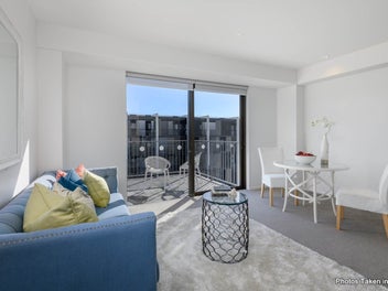 Top Floor, Top Lifestyle