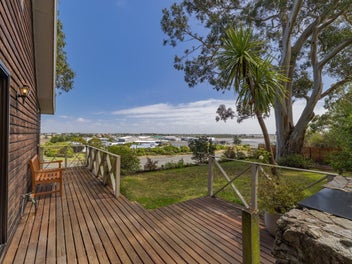 Secluded sanctuary and a striking view