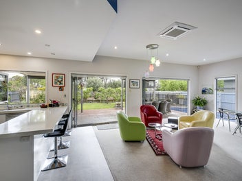 2011 Build, Saltwater Pool, Orchard-Style Living